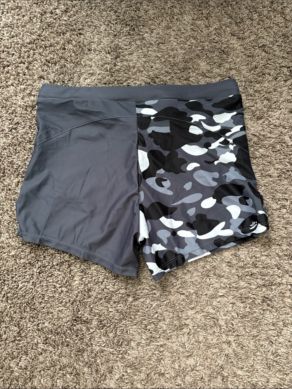 Goofandy Men's Gray Camouflage Swim Trunks - Picture 4 of 4